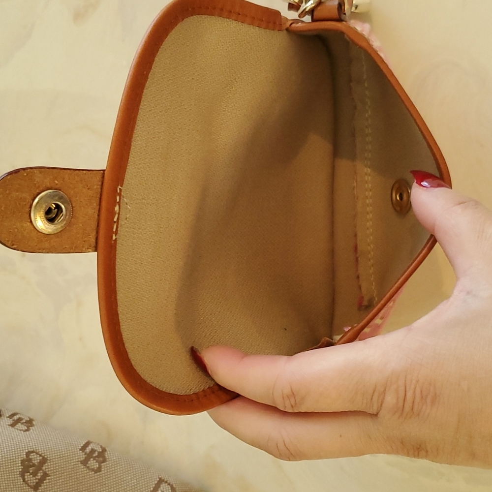 Dooney & Bourke Purse & Wristlet Combo - Picture 15 of 17